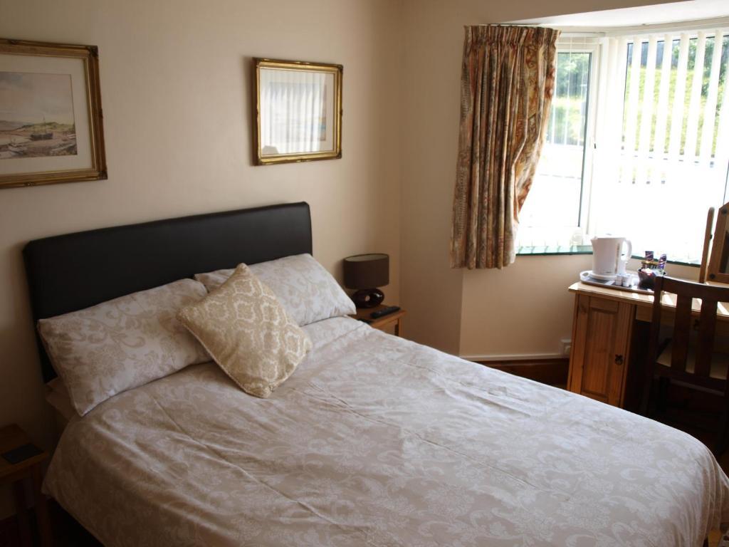 Coed Y Bryn Bed & Breakfast Cardigan Phòng bức ảnh
